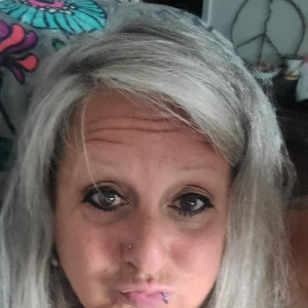 Meet your Posher, Posh